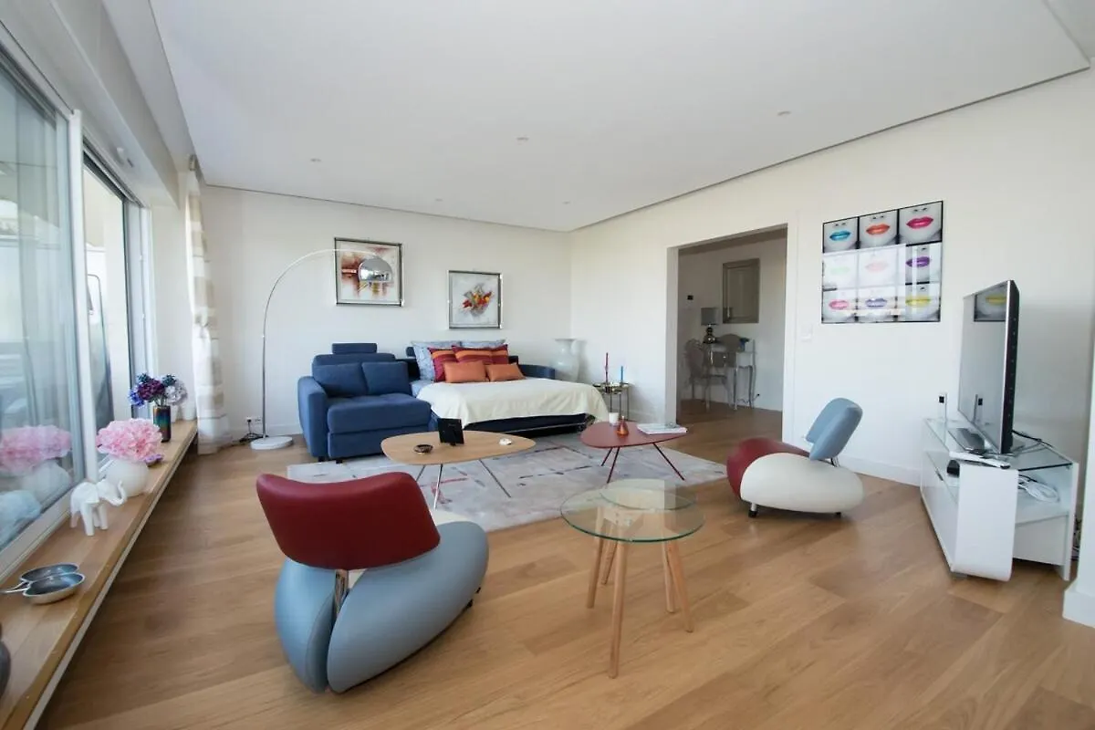 Luxueux Pied A Terre -Trocadero - Tour Eiffel Et Champs De Mars Appartement Parijs