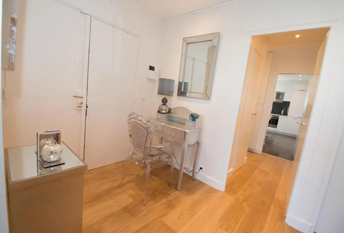 Luxueux Pied A Terre -Trocadero - Tour Eiffel Et Champs De Mars Appartement Parijs 0*,