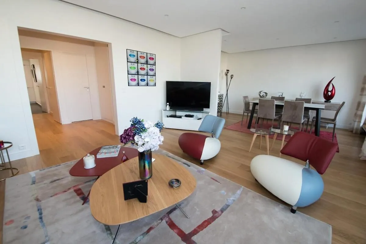 Luxueux Pied A Terre -Trocadero - Tour Eiffel Et Champs De Mars Appartement Parijs