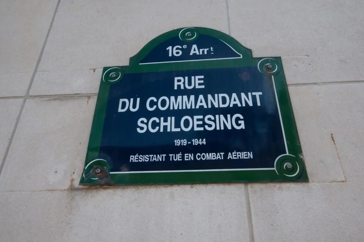 Luxueux Pied A Terre -Trocadero - Tour Eiffel Et Champs De Mars Appartement Parijs