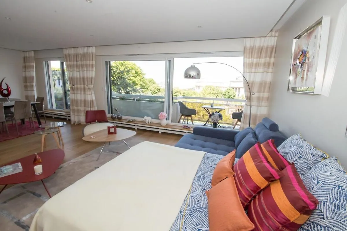 Luxueux Pied A Terre -Trocadero - Tour Eiffel Et Champs De Mars Daire Paris